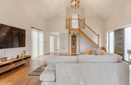Dunstable Maison | 4 Bed in Dunstable 93632
