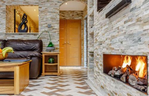 Aberuthven Maison | 4 Bed in Gleneagles 86381