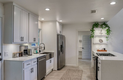 Sweetbriar Maison | 4-bed in South Austin w/hot tub, 13 minutes from downtown!