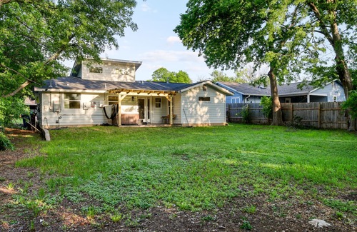 Sweetbriar Maison | 4-bed in South Austin w/hot tub, 13 minutes from downtown!
