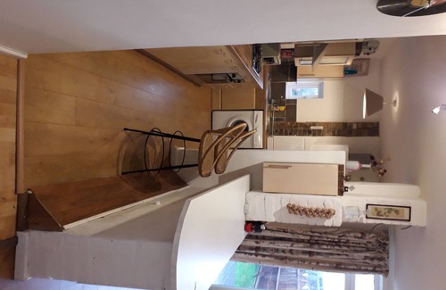 Friern Barnet Maison | Maison d'époque de 4 chambres avec bain à remous et excellent transport