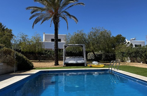 San Antonio Bay Villa | 4 bedroom villa, 3 bath with private pool, sea view and enclosed gardens.