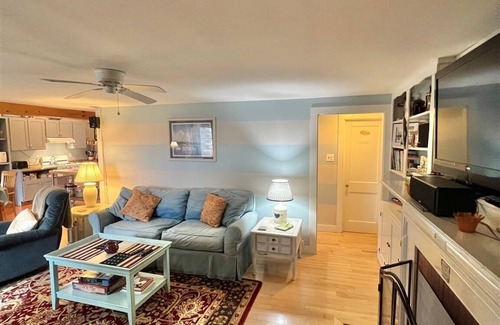 Sebago Maison | 4 bedroom 1 bath. Large Yard, Short walk to public beach.