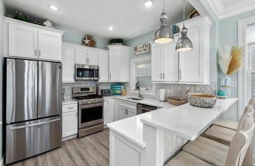 South End Copropriété | 4 bedroom 2.5 bath updated condo!