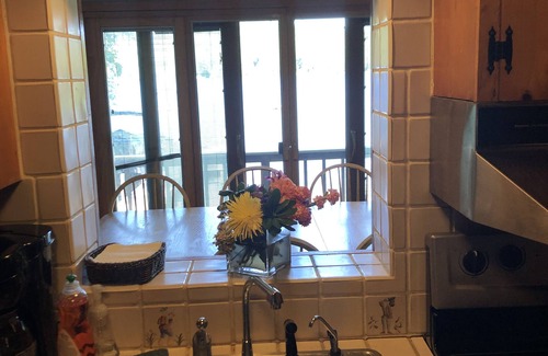 Alton Bay Maison | 4 bedroom 2 bath waterfront lakehouse -Now booking FALL 2022