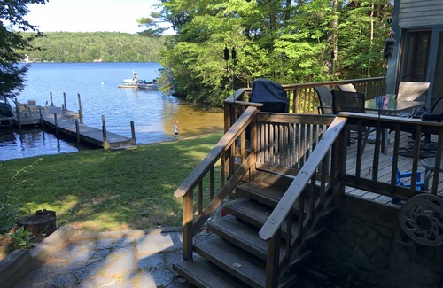 Alton Bay Maison | 4 bedroom 2 bath waterfront lakehouse -Now booking FALL 2022