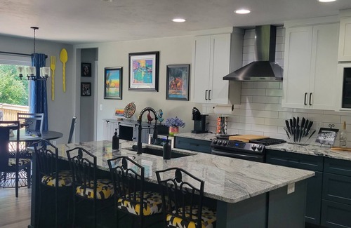 Pickett Maison | 4 Bedroom 3 Bath Ranch - Just Outside Oshkosh