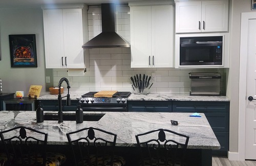 Pickett Maison | 4 Bedroom 3 Bath Ranch - Just Outside Oshkosh
