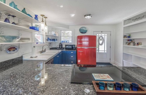 Ocean Cay Maison | 4 bedroom 4 bath beach house with beautiful views and a nice outdoor kitchen!