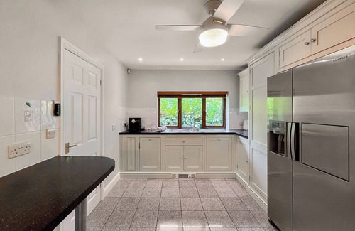 Compton Martin Cottage | 4 bedroom accommodation in Compton Martin, near Cheddar