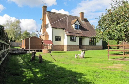 East Dereham Cottage | 4 chambres hébergement à Dumpling Green, près de Dereham