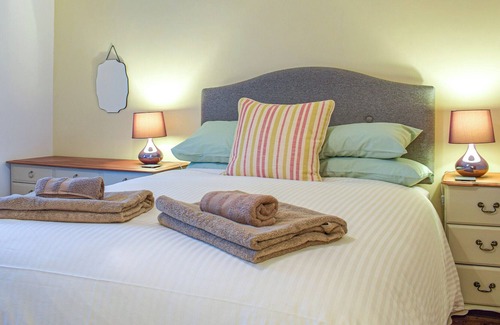 Redbrook Cottage | 4 bedroom accommodation in St Weonards, Ross-on-Wye