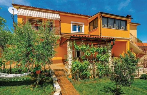 Sumber Maison | Superbe maison de 4 chambres à Sumber