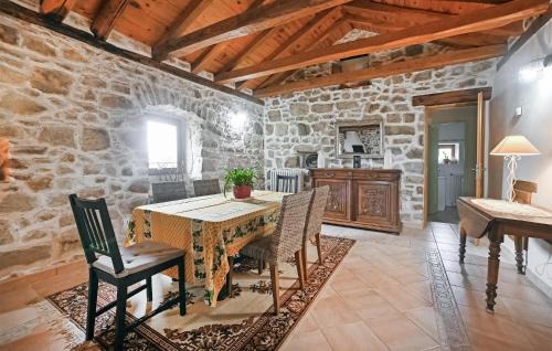 Bordezac Appartement | 4 Bedroom Beautiful Home In Bordezac