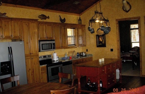 Saint Andrews Cabine | 4 Bedroom Cabin sits on 580 acres with speculator views. Abuts Coalmont ATV park