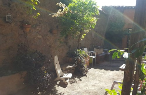 El Tiemblo Cottage | Vrbo Property