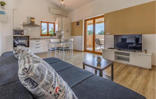 Barbariga Maison | 4 Bedroom Cozy Home In Barbariga