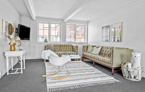 Samsø Maison | 4 Bedroom Cozy Home In Samsø