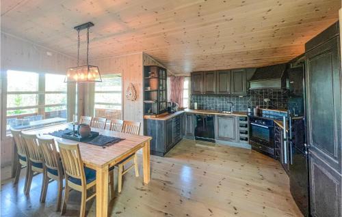 Nord-Torpa Maison | 4 Bedroom Gorgeous Home In Nord-Torpa