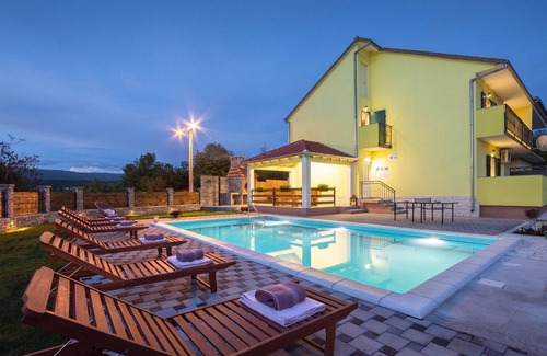 Citluk Maison | Magnifique maison de 4 chambres à.