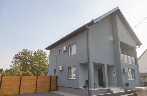 Karanac Maison | Maison de vacances de 4 chambres avec piscine