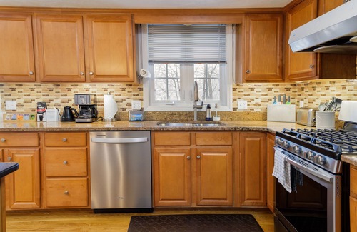 Randolph Maison | 4-bedroom home just 30 minutes from Boston and many Universities