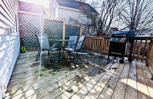 Somersworth Maison | 4-bedroom home near Berwick/Portsmouth (beaches, shopping, trails and more)!