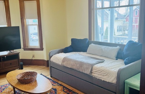 Somersworth Maison | 4-bedroom home near Berwick/Portsmouth (beaches, shopping, trails and more)!