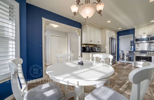 Lewes Maison | 4 BEDROOM HOME WITH IN-GROUND POOL NEAR DOWNTOWN LEWES