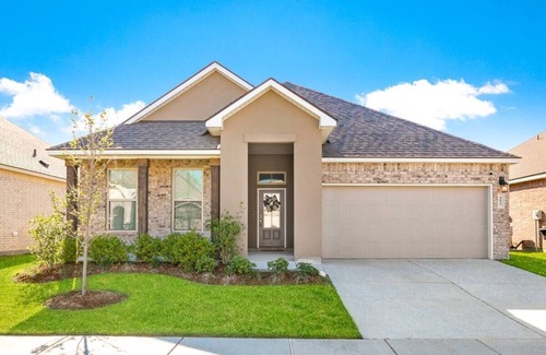 Shenandoah Maison | New 4 bedroom home with neighborhood pool!