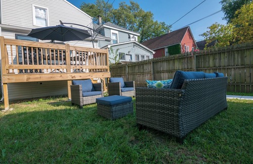 West Pullman Appartement | 4-bedroom house in brilliant Chicago with AC, WiFi. Enjoy your stay.