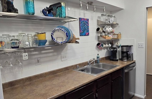 Rio Rancho Maison | 4-bedroom house, pet friendly, everything you may need, close to Balloon Fiesta
