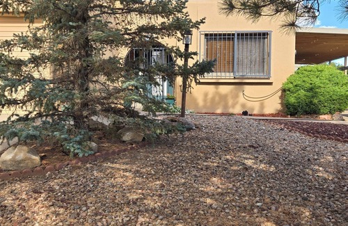 Rio Rancho Maison | 4-bedroom house, pet friendly, everything you may need, close to Balloon Fiesta