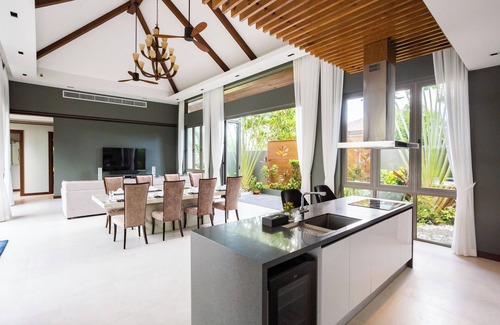 Choeng Thale Villa | 4 Bedroom Luxury Pool Villa By XXIV Villa (ouverte en 2019)