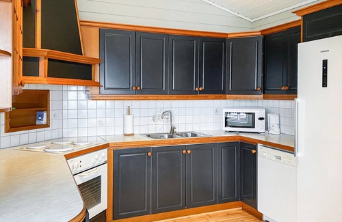 Midsund Maison | Belle maison de 4 chambres à Midsund