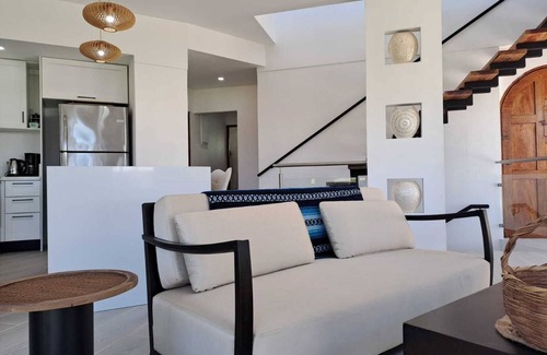 El Ocotal Maison | 4-bedroom ocean view house in beautiful Playa Ocotal with AC and plunge pool.