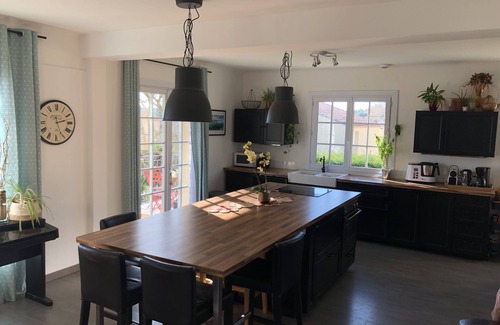Laudun Maison | Vrbo Property