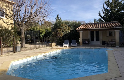 Laudun Maison | Vrbo Property