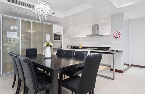 Kathu Villa | Villa de 4 chambres avec piscine privée, à 10 minutes de la plage de Patong, des commerces et de la vie nocturne