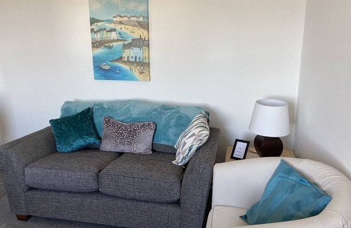 New Quay Maison | 4 Bedroomed Cottage, si près de la plage que vous pouvez voir les dauphins