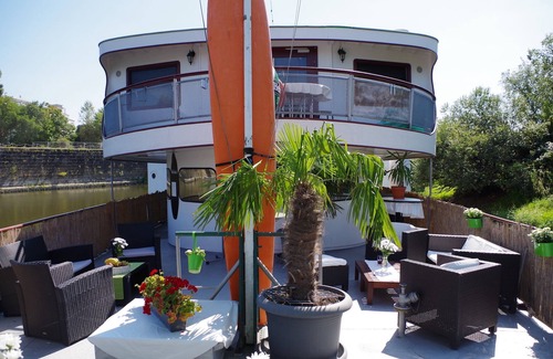 Leipziger Vorstadt Appartement | 4-berth cabin on a residential vessel