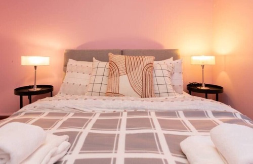 Truganina Maison | 4 BR cozy house in Truganina