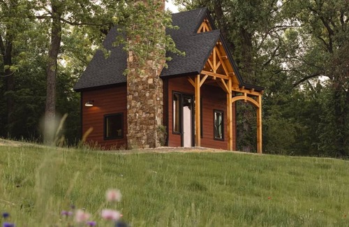 Laura Maison | #4 Butterfly Lodge