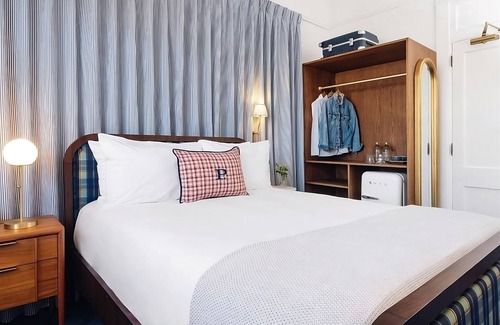 Civic Core Maison | 4 Comfortable King Rooms at Palihotel San Diego, Near Sunset Cliffs!