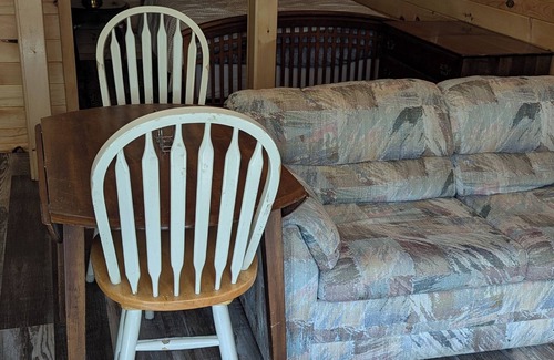 South Rutland Maison | #4 - Cozy private unit near Salmon River, and Tug Hill ATV/snowmobile trails.
