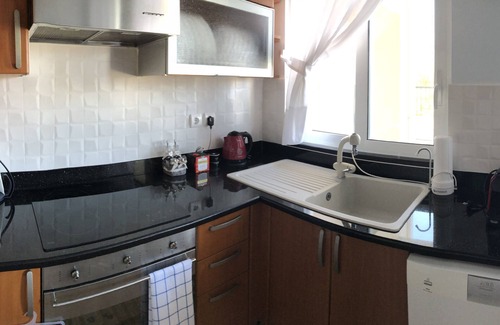 Paralia Platanou Maison | 4' from the sea family house in a garden with lawn and trees