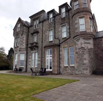 Arden Maison | 4 Lomond Castle