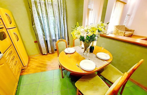 Sukhinovka Appartement | 4 meters above the sky. Alex Apartments