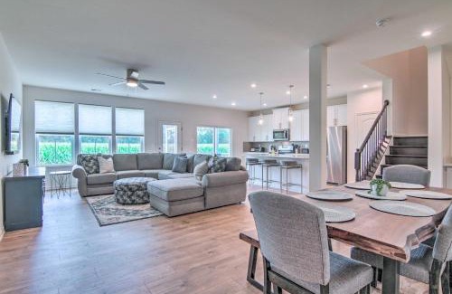 Millville Maison | 4 Mi to Bethany Beach Townhome with Screened Porch