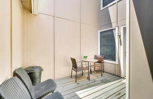 Parker Lane Appartement | 4 Mi to Dtwn Gem with Pool Access and Patio in Austin